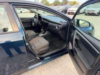 2018 Toyota Corolla LE - Photo 11