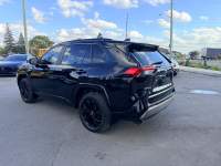 2022 Toyota RAV4 SE - Photo 2