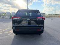 2020 Toyota RAV4 LE - Photo 11