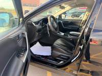 2020 Toyota RAV4 LE - Photo 8
