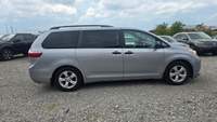 2015 Toyota Sienna 5dr 7-Pass FWD - Photo 6