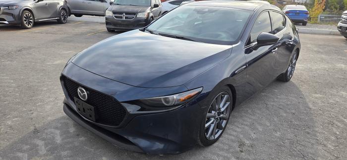 2022 Mazda Mazda3 Premium Package
